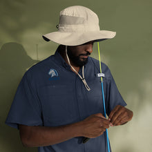 Load image into Gallery viewer, Men’s Columbia Brand Embroidered Button Shirt